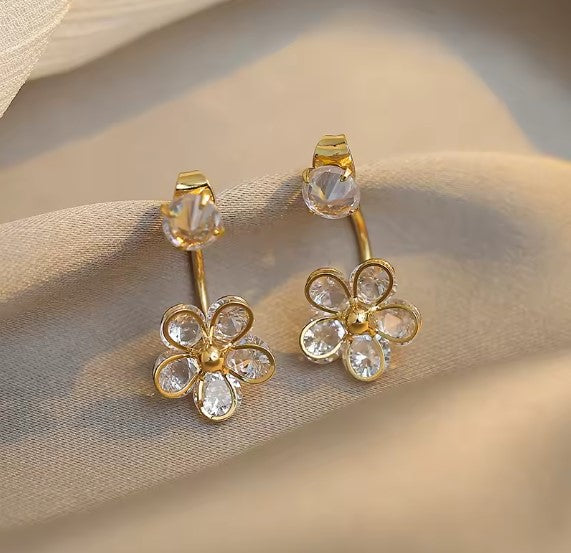 Elegant Zircon Petal Gold Earrings
