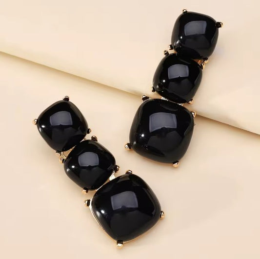 Elegant Black Resin Drop Earrings