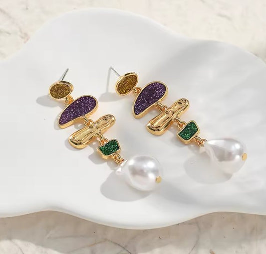 Elegant Pearl Dangle Colorful Earrings