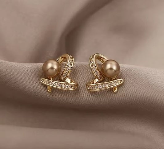 Elegant Heart Champagne Pearl Earrings