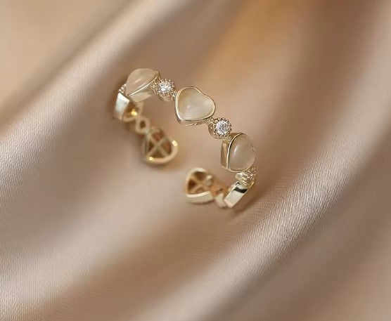 Sweet Heart Zircon Ring