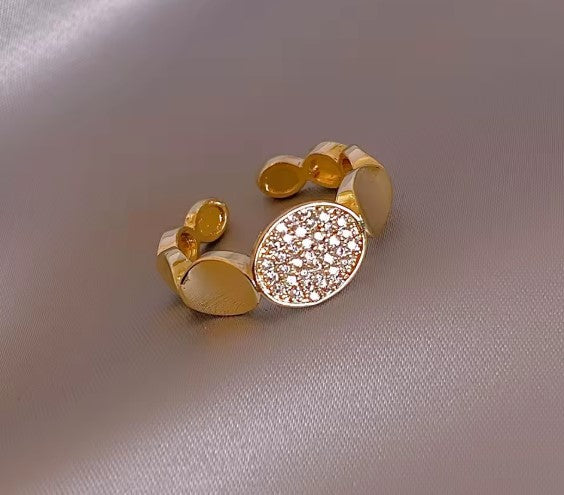Classic Round Adjustable Gold Ring