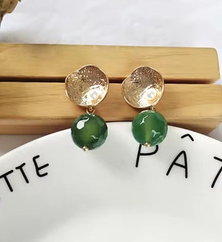 Exquisite Green Pearl Earrings