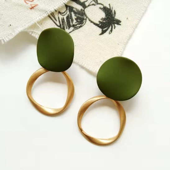 Temperament Green Round Earrings