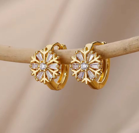 White Zircon Snowflake Gold Earrings