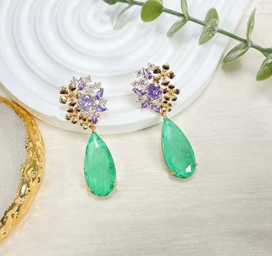 Green Zircon Inlaid Minimalist Earrings