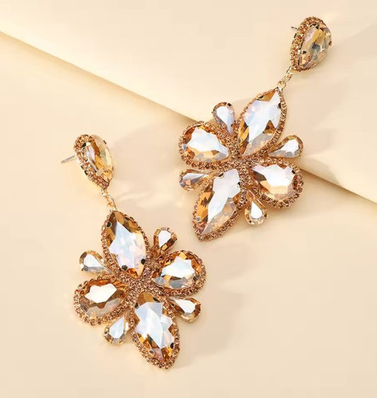 Vintage Shiny White Brown Teardrop Earrings