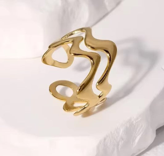 Classic Golden Wave Rings
