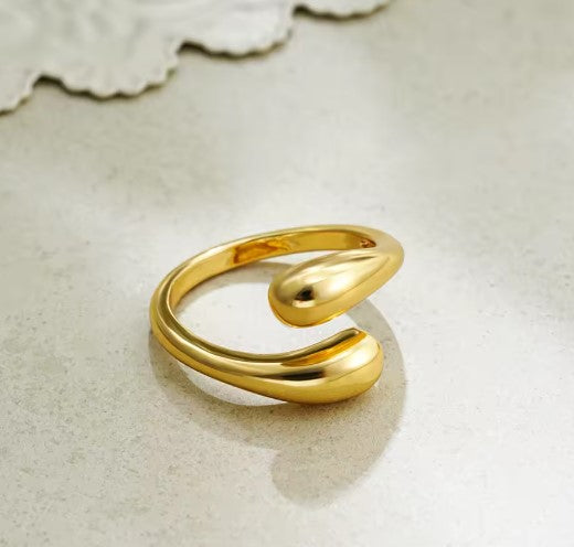 Vintage Waterdrop Knuckle Gold Ring