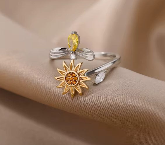 Vintage Sunflower Bee Adjustable Silver Ring