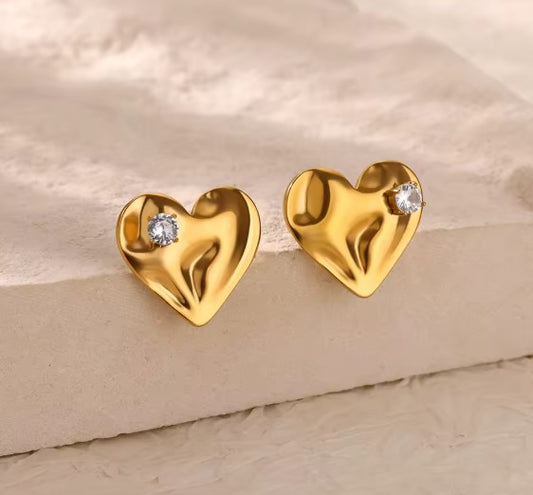 Vintage Zircon Heart Gold Earring