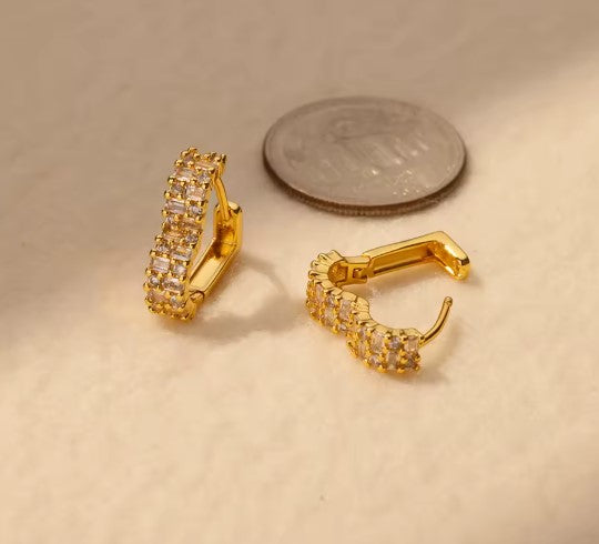 Vintage White Zircon Gold Earrings