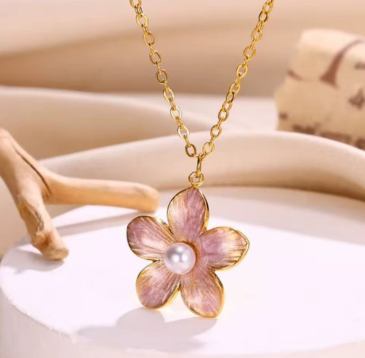 Exquisite Drip Oil Pearl Flower Necklace