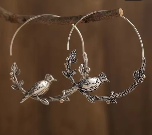 Vintage Bird Leaf Round Drop Earrings