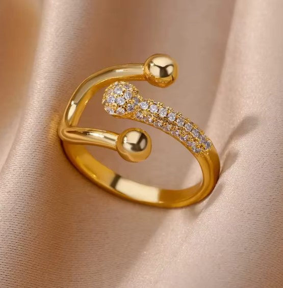 Alexa Zircon Gold Ring