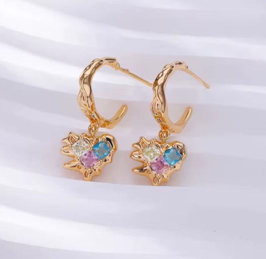 Vintage Zircon Heart Dangle Earrings