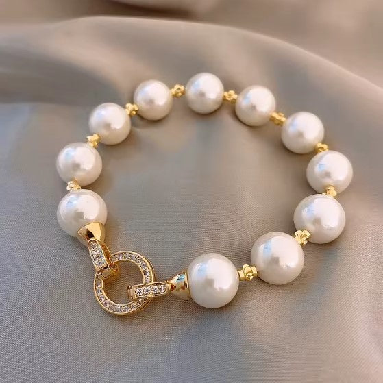 Vintage Elegant Zircon Circle Pearl Bracelet