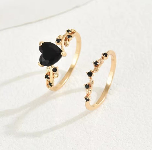 Classic Black Heart Crystal Ring Set