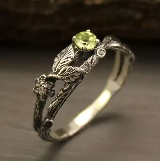 Retro Flower and Leaf Inlaid Gem Ring