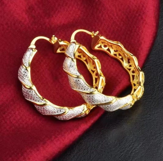 Vintage Twisted Pattern Hoop Gold Earrings