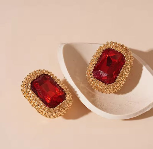 Exquisite Elegant Red Stone Earrings