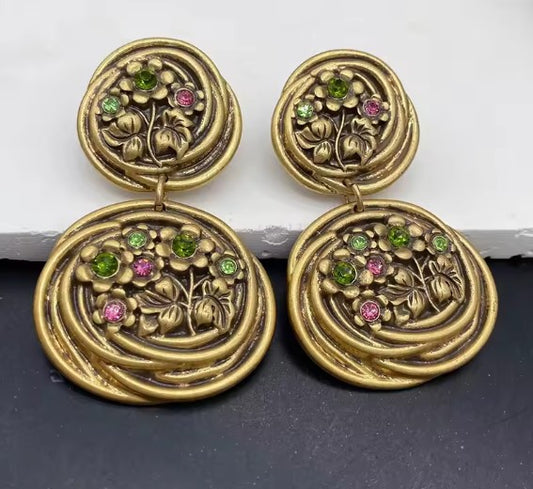 Vintage Round Design Flower Dangle Earrings