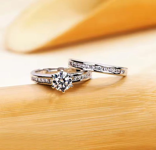 Classic Zirconia White Crystal Ring Set