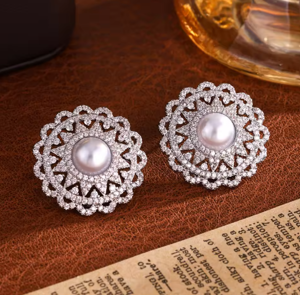 Classic Zircon Round Flower Pearl Stud Earrings