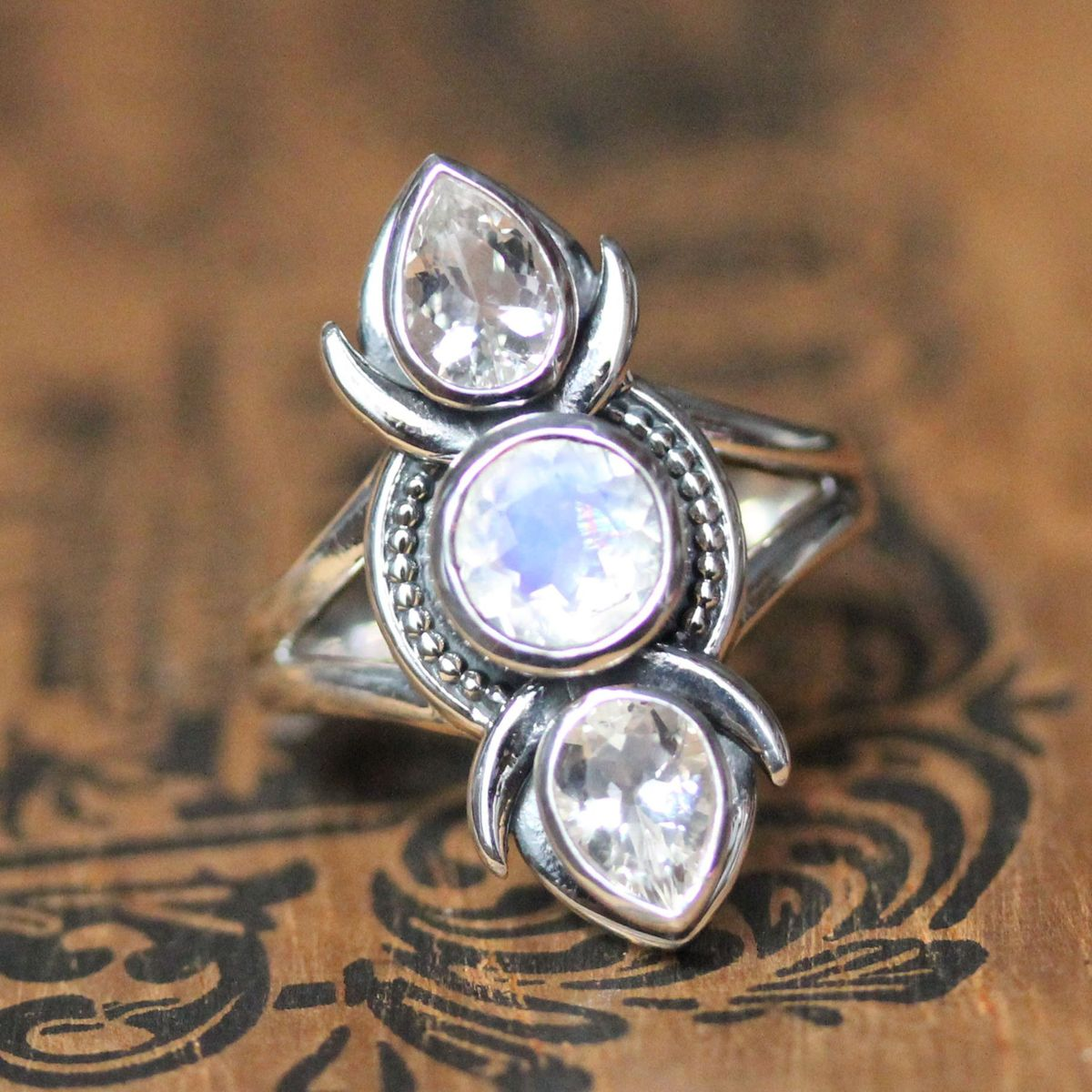 Vintage White Glass Zirconia Ring